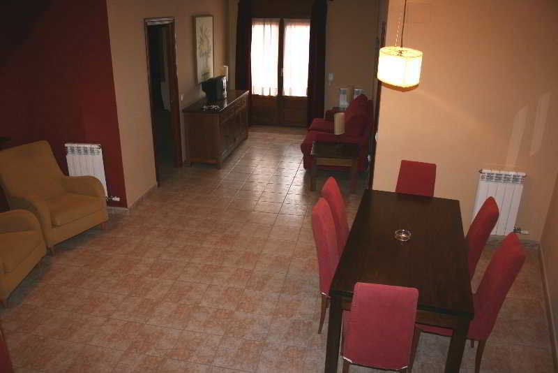 La Trufa Negra Apartamentos テルエル 部屋 写真
